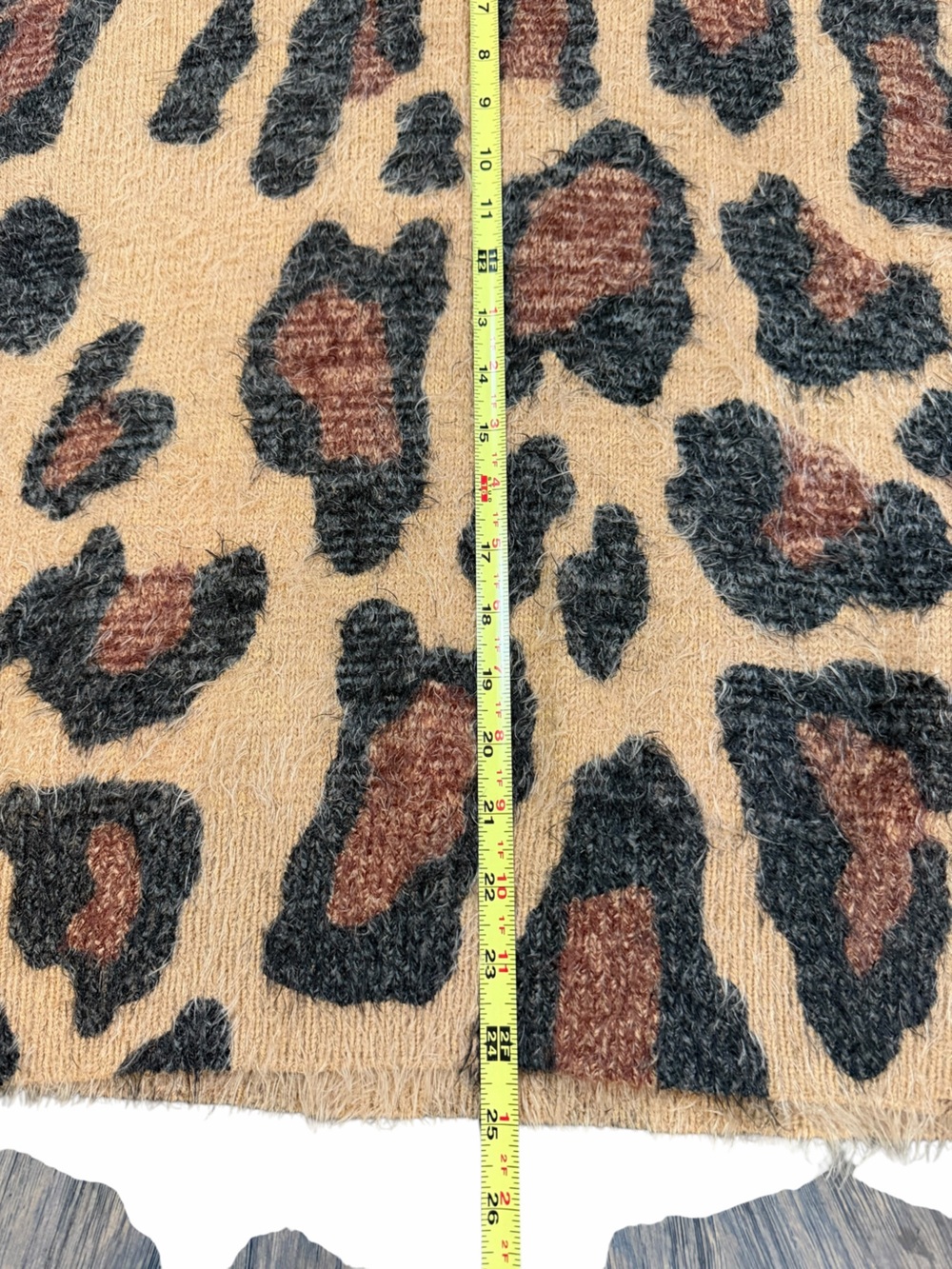 Show Me Your Mumu Cheetah Fever Knit Leopard Print Fuzzy Turtleneck Sweater XS/S - Picture 9 of 11